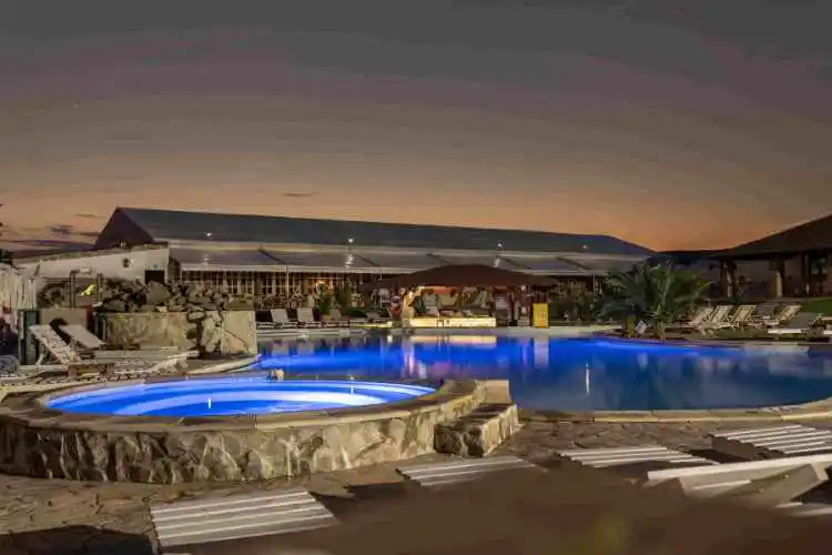 Piscina Incalzita Transilvania